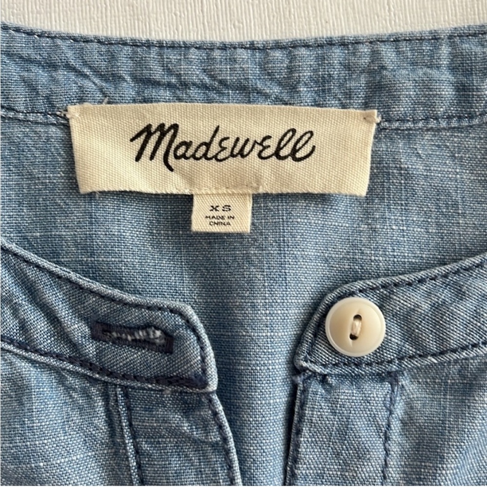 🩵 Madewell Floral Embroidered Denim ruffle top - Picture 5 of 8